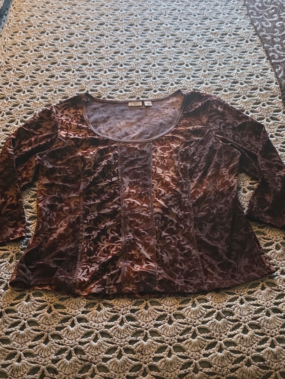 Cato Velvet Burnout Long Sleeve Scoop Neck Top in Burgundy and Mauve - Picture 1 of 7